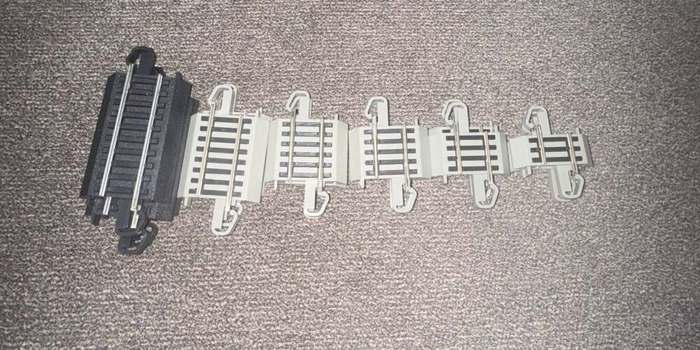Bachmann E-Z Track Assorted HO Scale Straight Track Lot